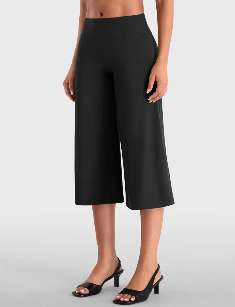 VOYJOY Low-Rise Wide-Leg Capris, view 2