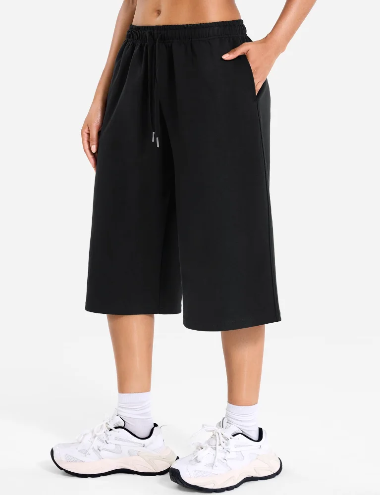 VOYJOY Pocket Wide-Leg Capris, view 3